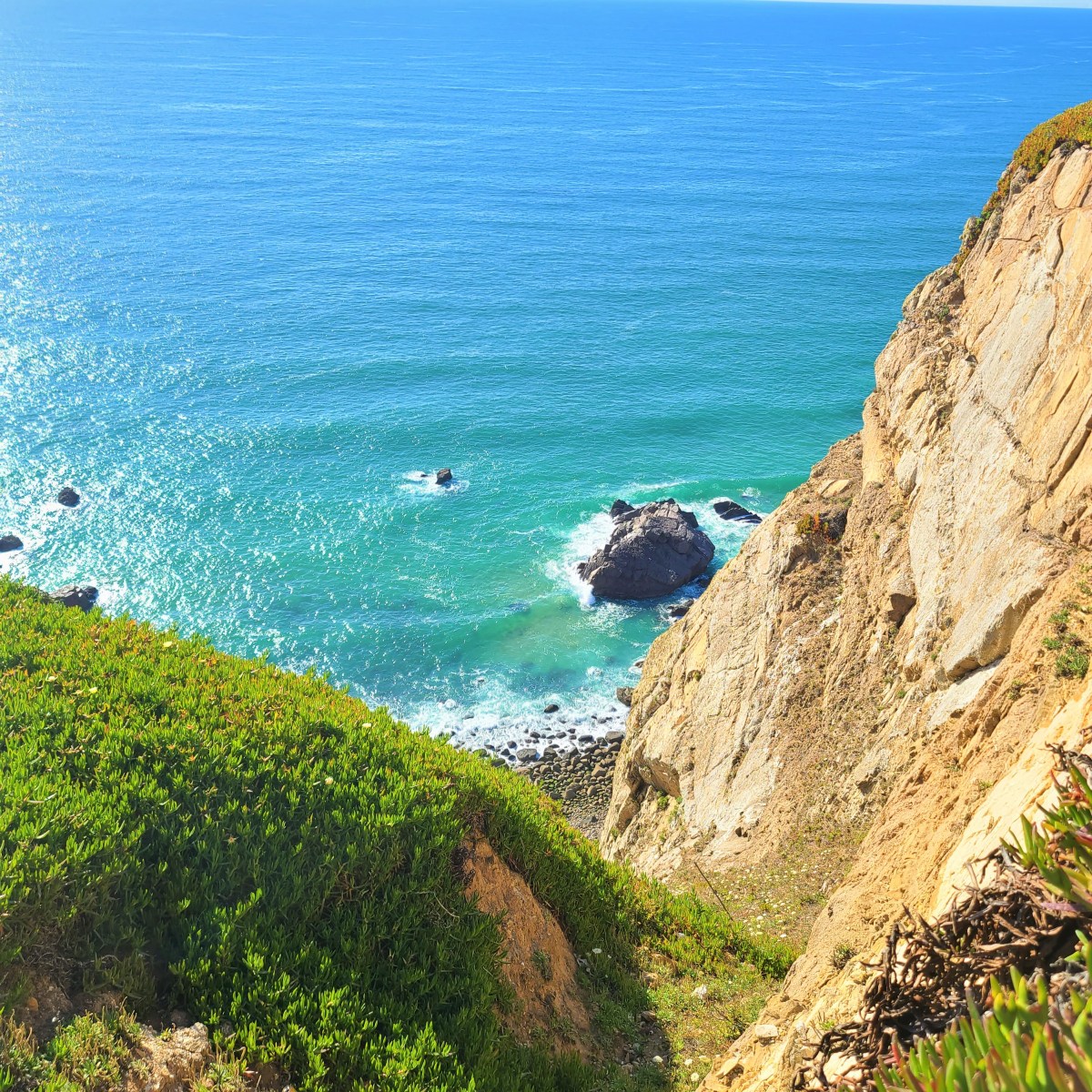 Visiting Cabo da Roca from Sintra SHORT GIRL ON TOUR