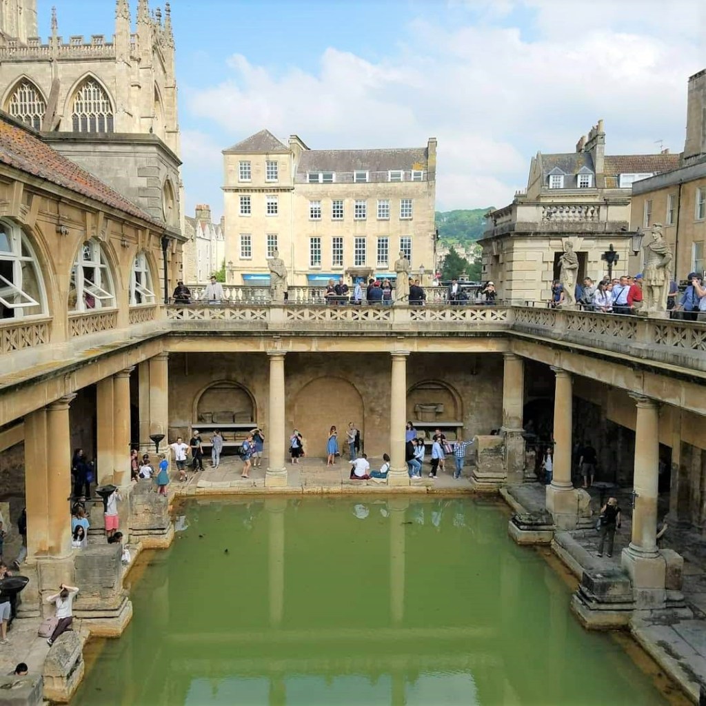 Stonehenge and Bath from London, Things to do in Bath